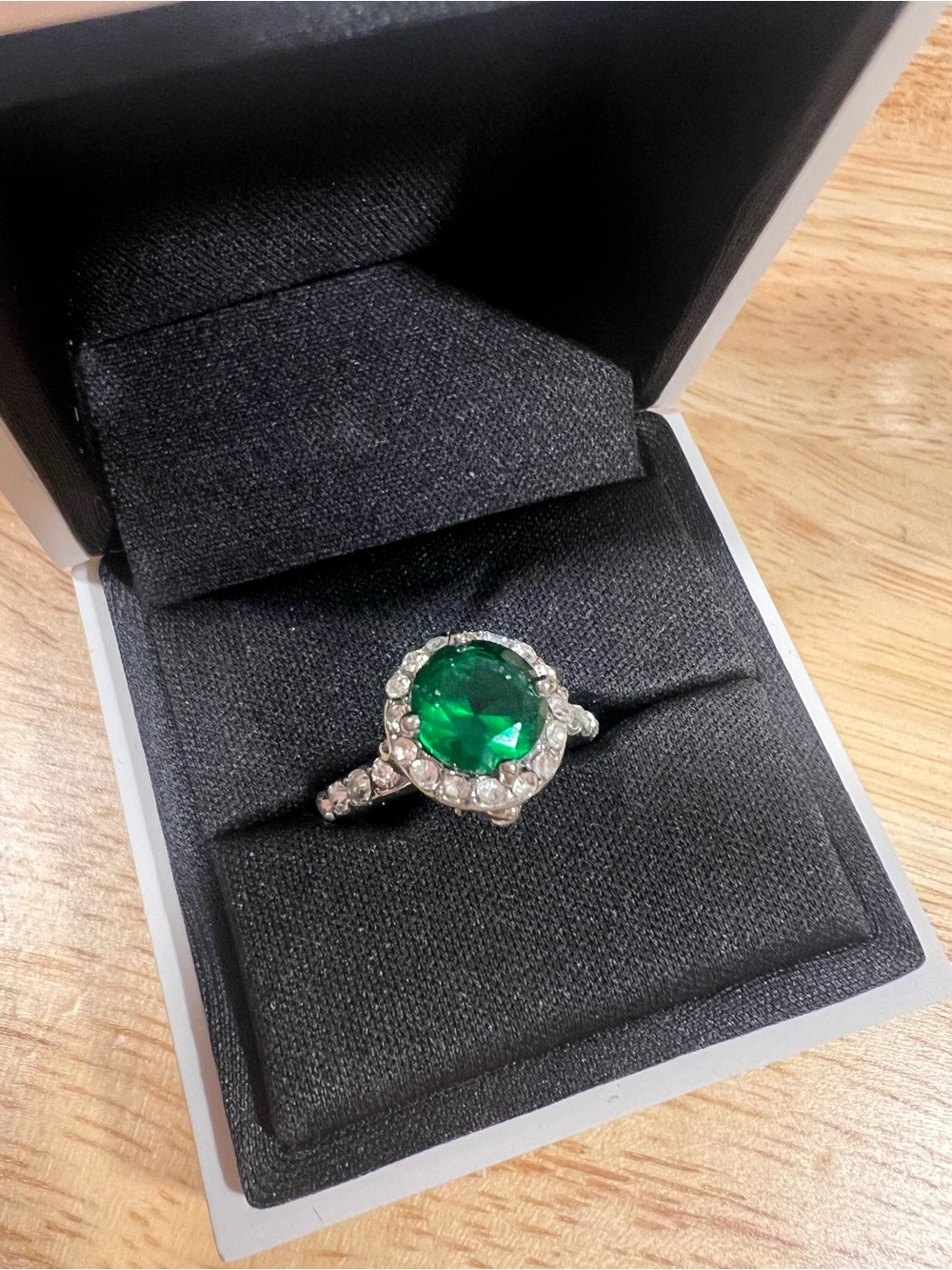 Emerald Green Halo Cocktail Ring with Clear Accents - Women Jewelry(New)Size 5